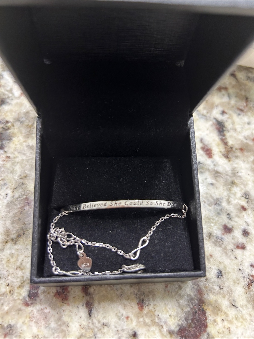 Sterling Silver bracelet - Picture 2 of 4